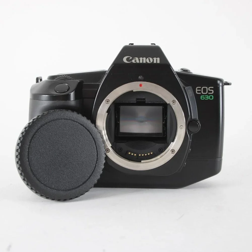 Canon EOS 630 Camera Body NO LENSE With Accessories Camera